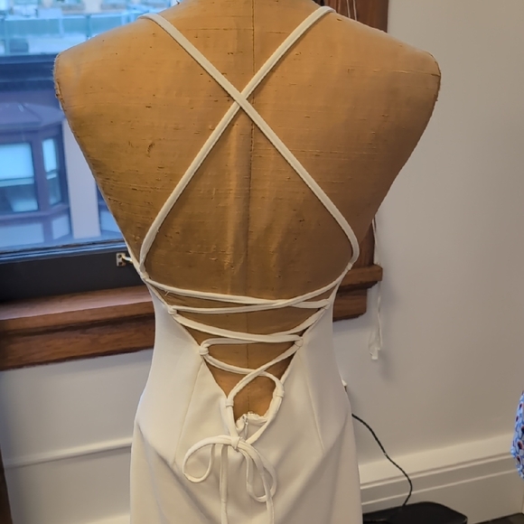 Superdown White Mini Dress - Picture 3 of 4